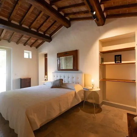 Montalla Holiday home Cortona